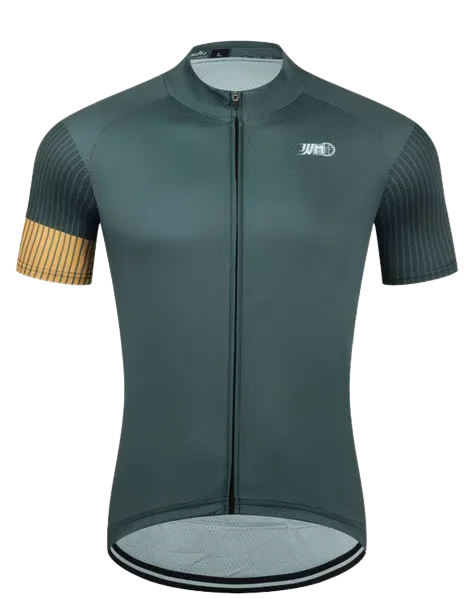 Cycling apparel rental in Mallorca — jerseys, bib shorts, gloves and socks